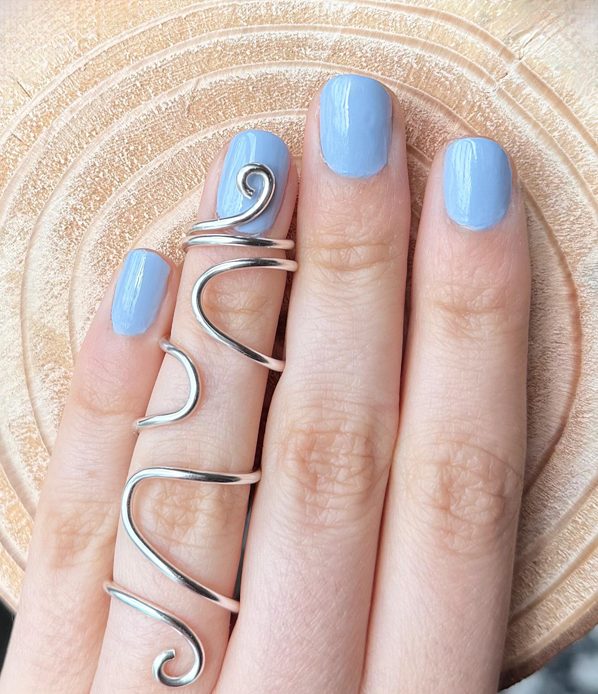 The Foxglove full finger ring splint, handmade by Evergreen Ring Splints