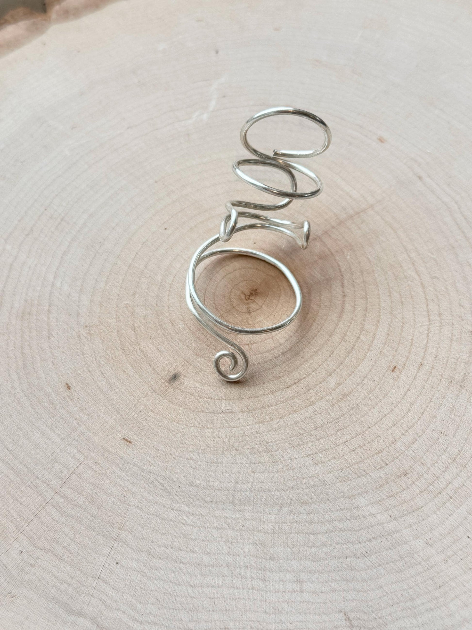 MCP thumb ring splint with lateral supports, handmade by Evergreen Ring Splints