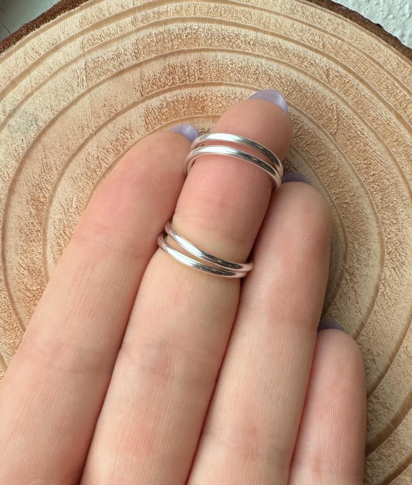 The Dahlia extra support mallet ring splint, handmade by Evergreen Ring Splints