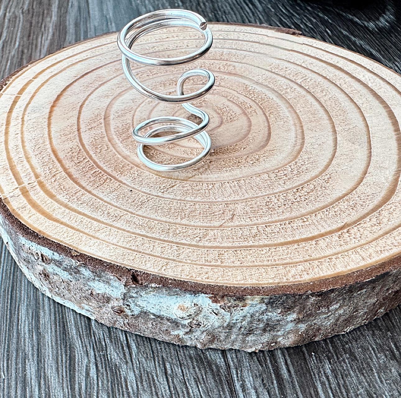 The Elm extra support lateral deviation ring splint, handmade by Evergreen Ring Splints