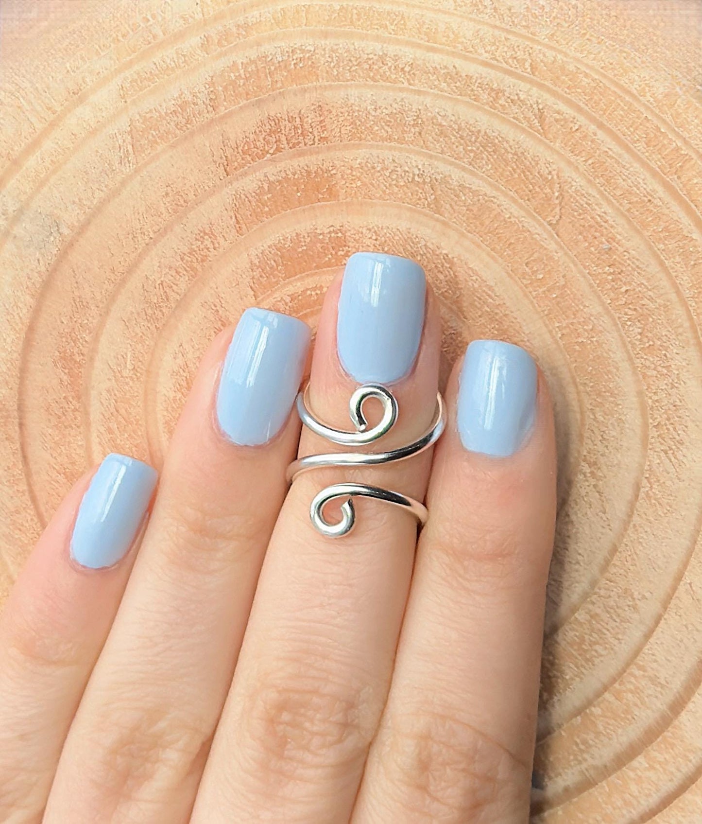 The Juniper mallet ring splint, handmade by Evergreen Ring Splints