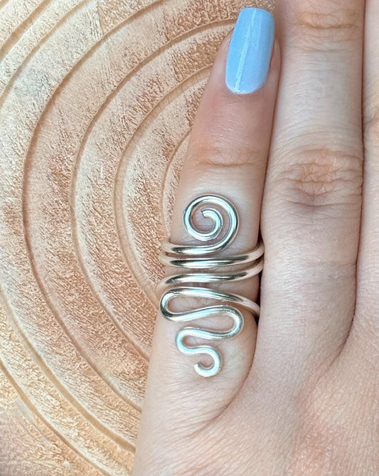 The Wisteria mallet ring splint, handmade by Evergreen Ring Splints