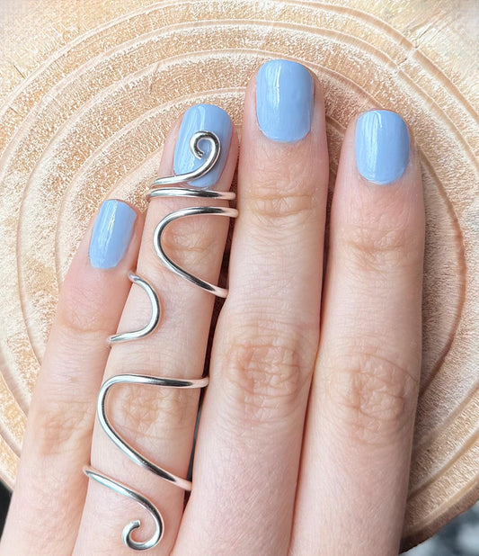 The Foxglove full finger ring splint, handmade by Evergreen Ring Splints