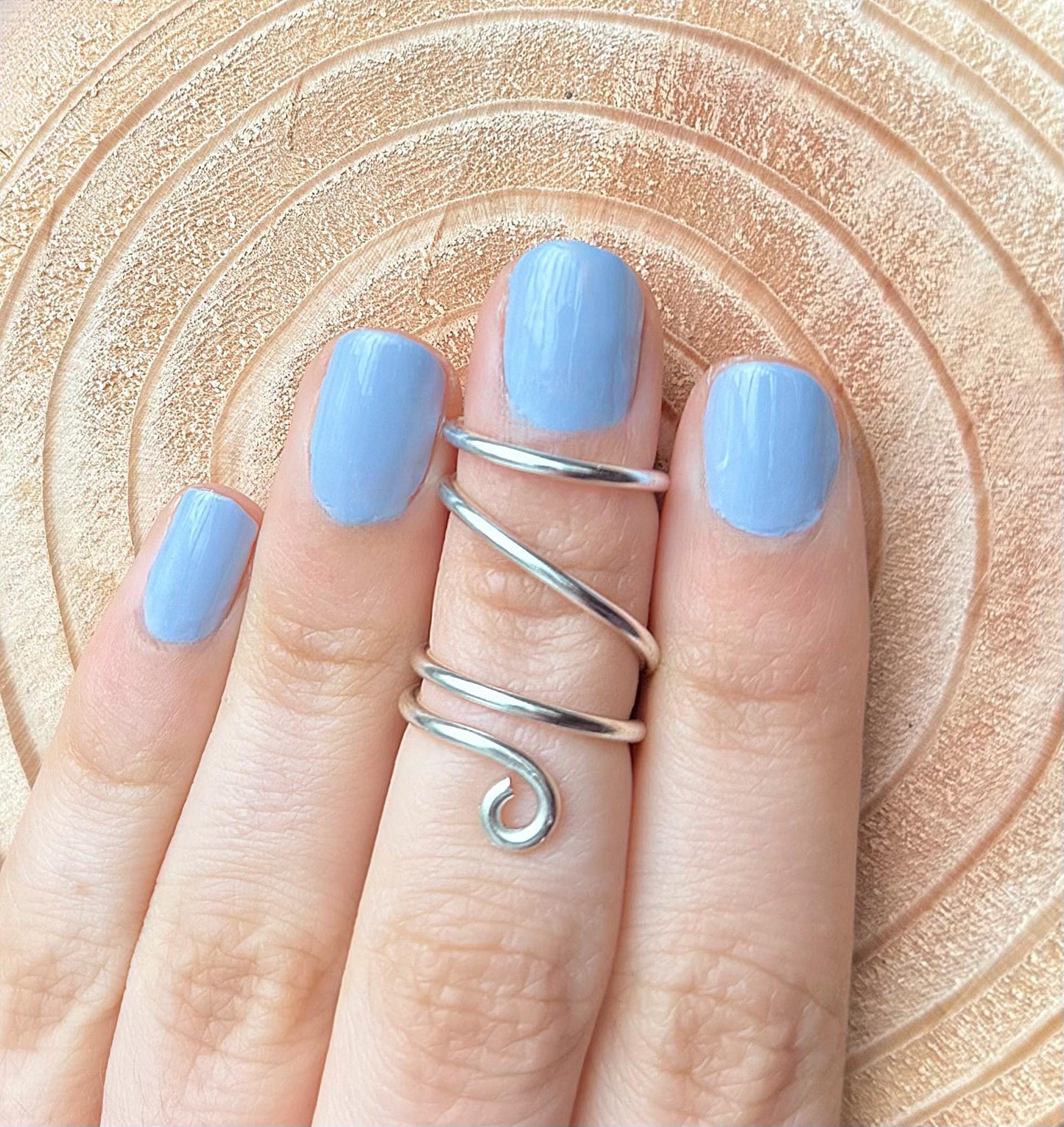 The Ivy mallet ring splint, handmade by Evergreen Ring Splints