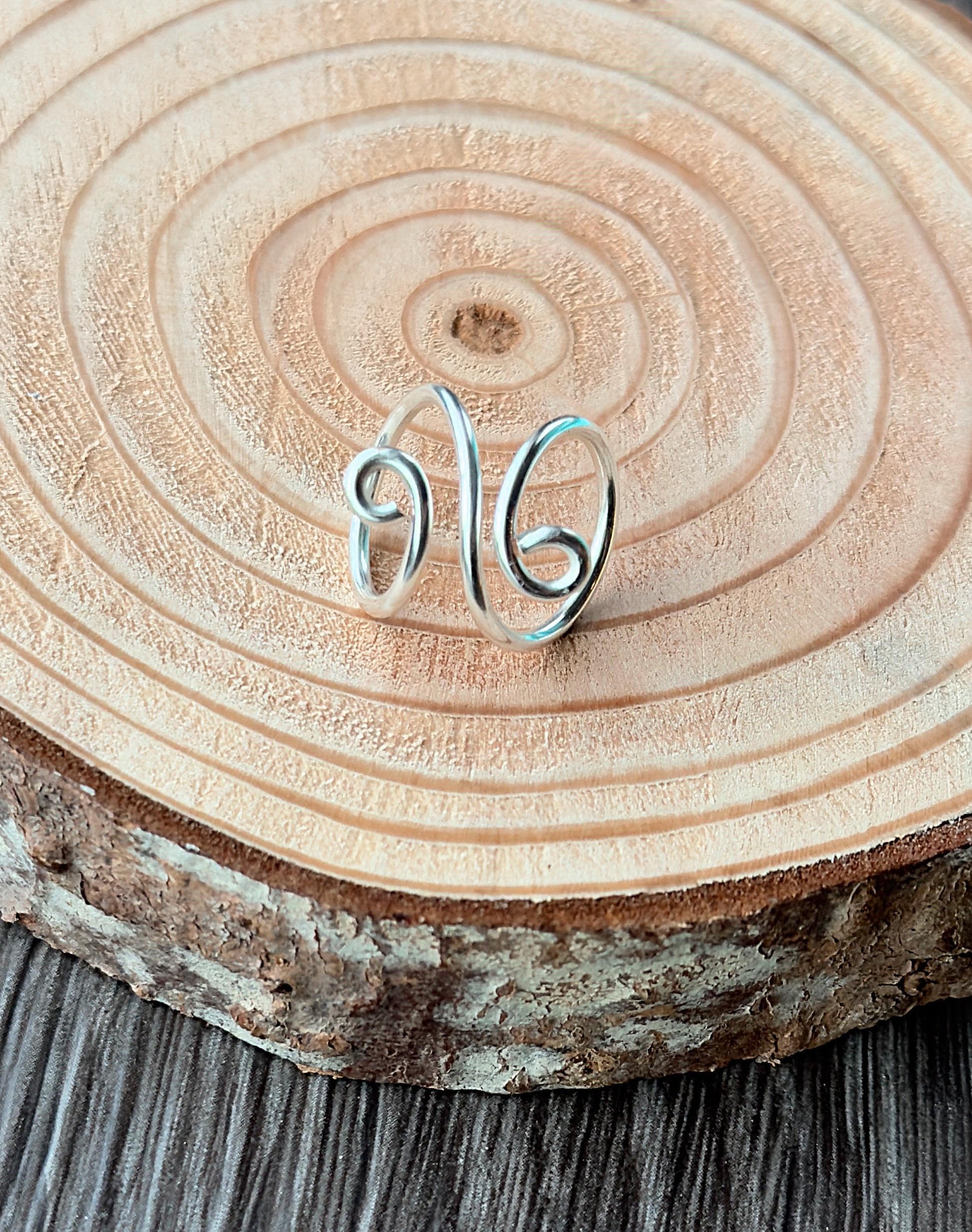 The Juniper mallet ring splint, handmade by Evergreen Ring Splints