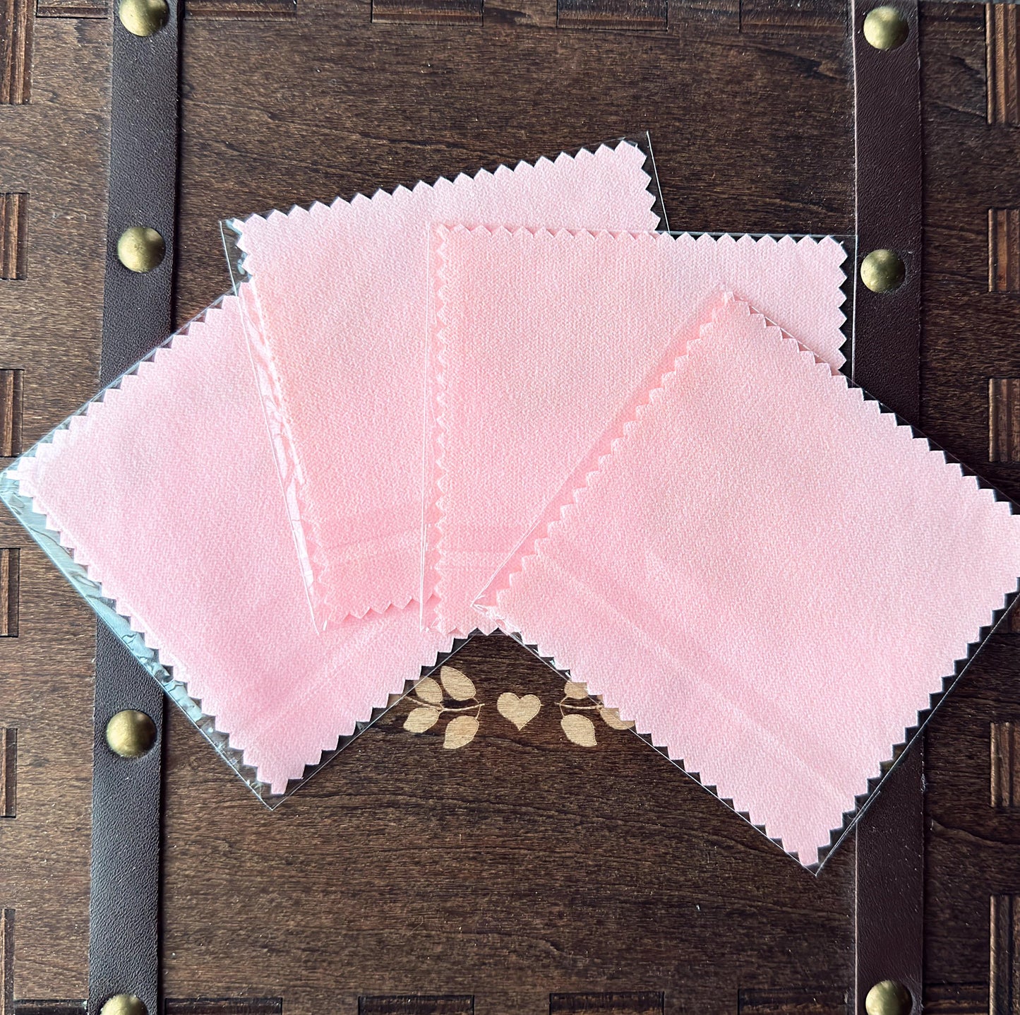 Jewelry polishing cloth from Evergreen Ring Splints