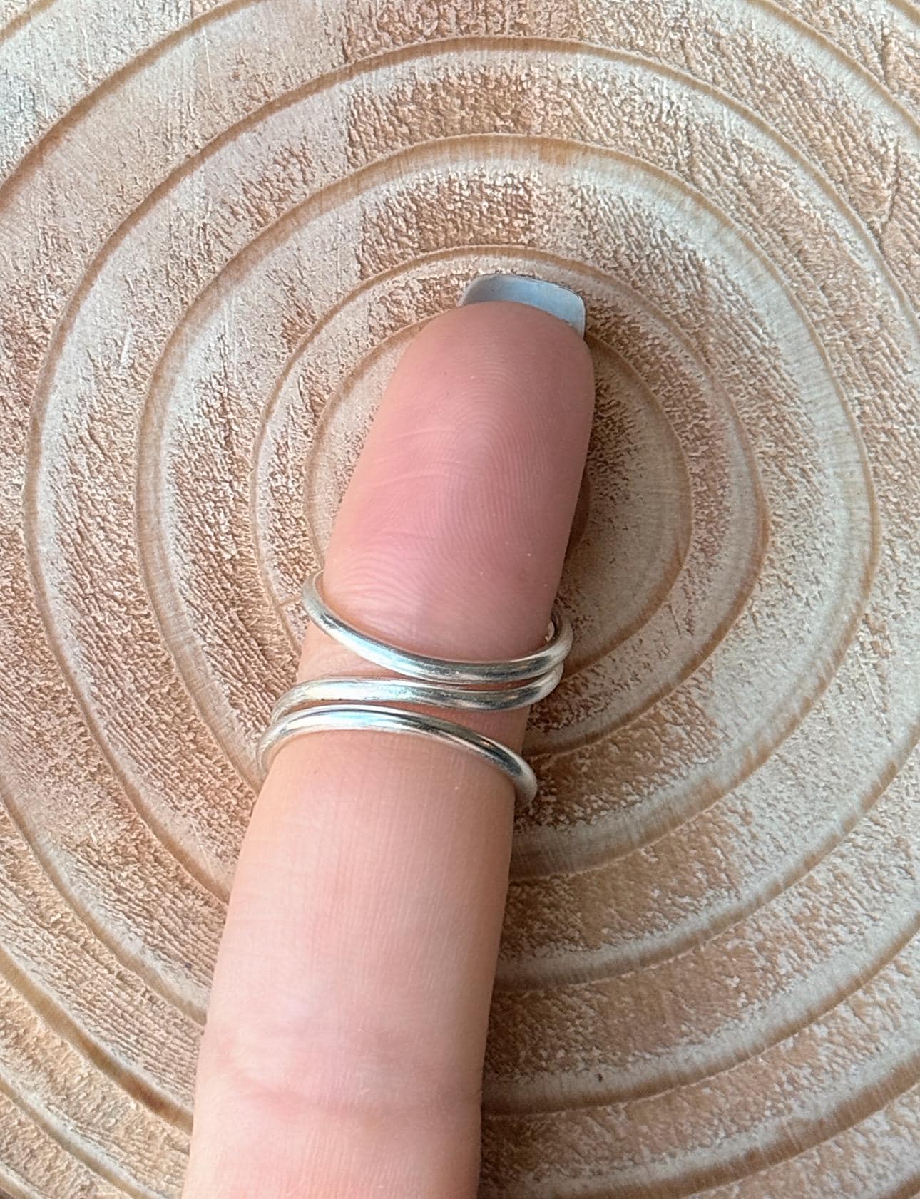 The Elderberry swan neck ring splint, handmade by Evergreen Ring Splints
