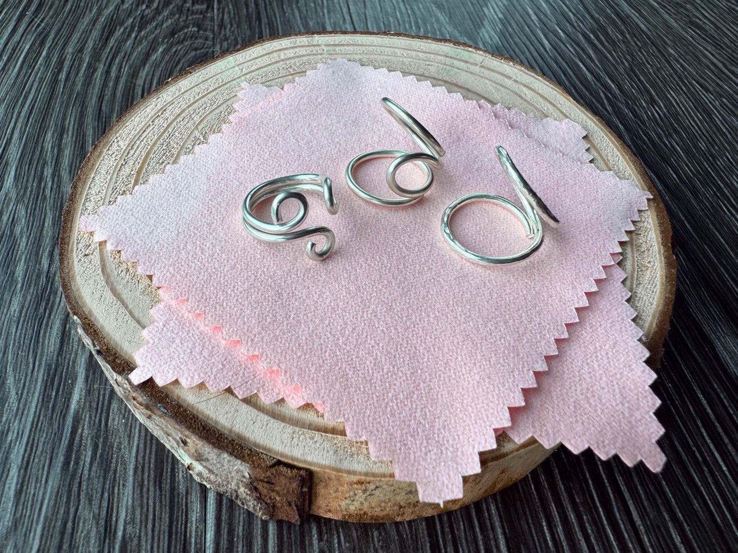 Jewelry polishing cloth from Evergreen Ring Splints