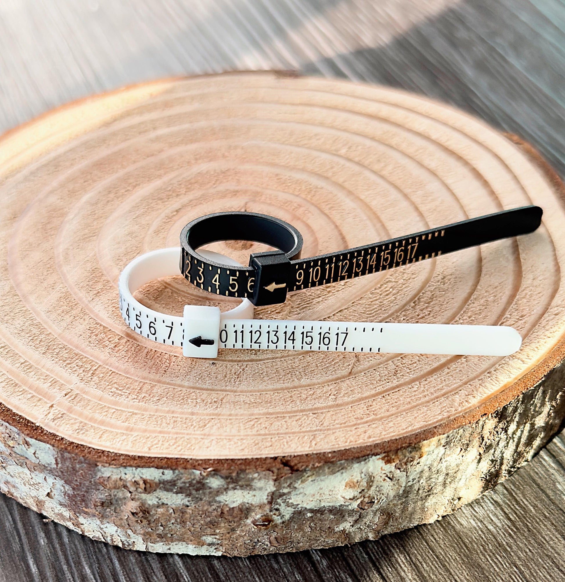 Reusable ring sizer measuring tool from Evergreen Ring Splints