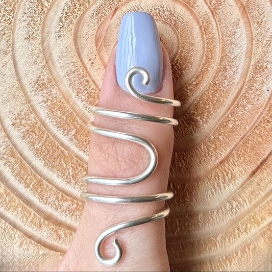 The Jasmine mallet and trigger thumb ring splint, handmade by Evergreen Ring Splints